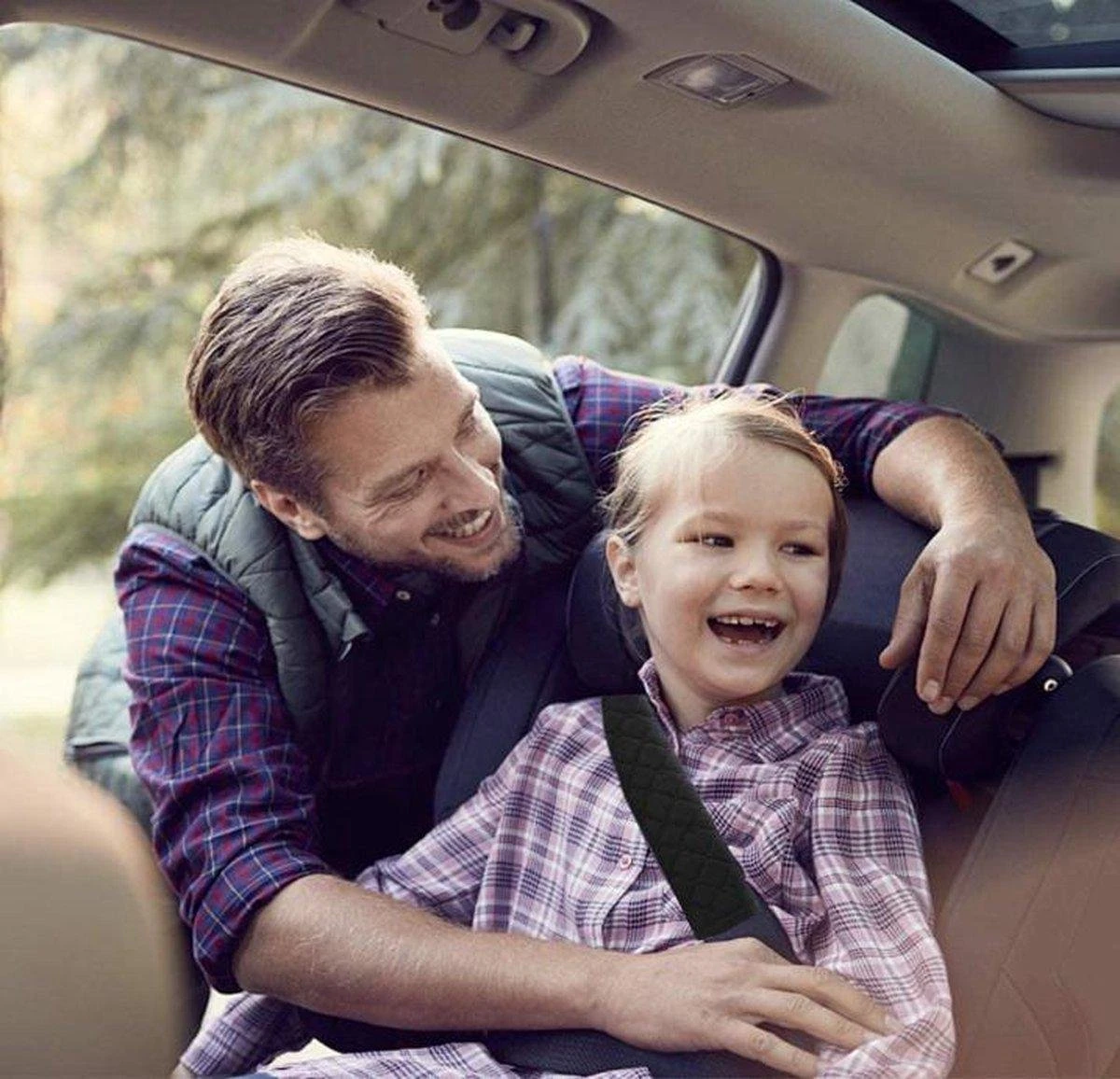 Merkloos Luxe Gordelhoes - Auto Gordelbeschermer - Gordelkussen - Zwart - 2 Stuks Gordelbeschermers - Afbeelding 7