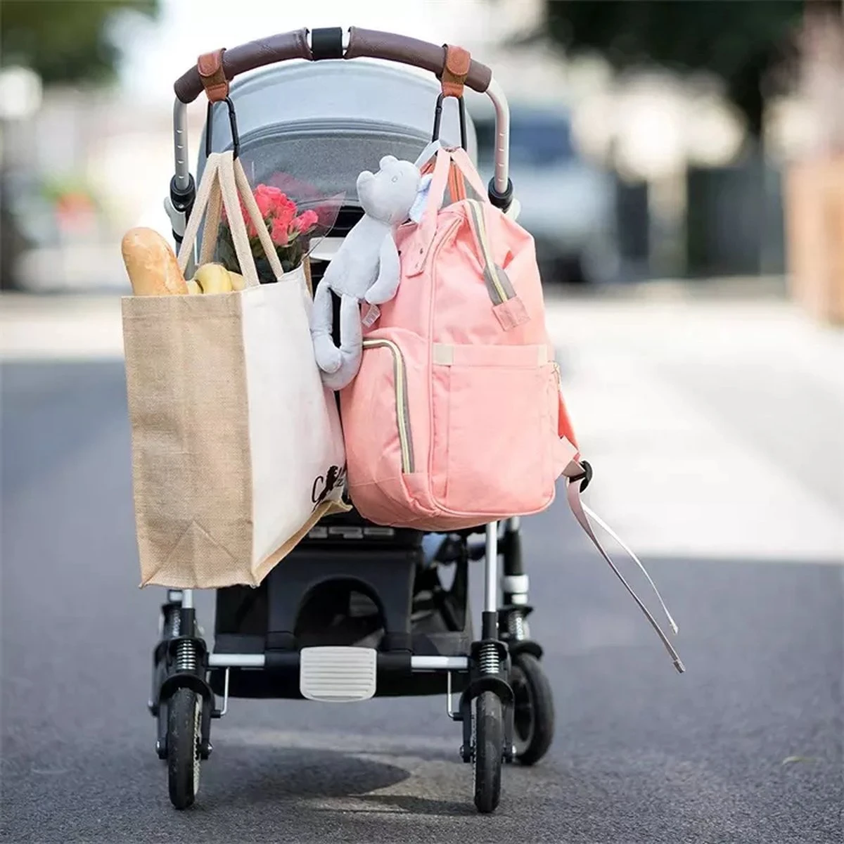 Merkloos Kinderwagen Tassenhaakjes - Haakjes Voor Tassen - Set Van 2 - Extra Stevig - Buggy Haakjes - Bruin - Afbeelding 3